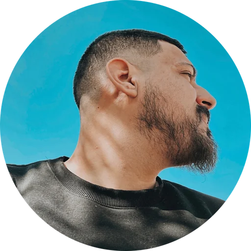 Portrait of 0Thmne
